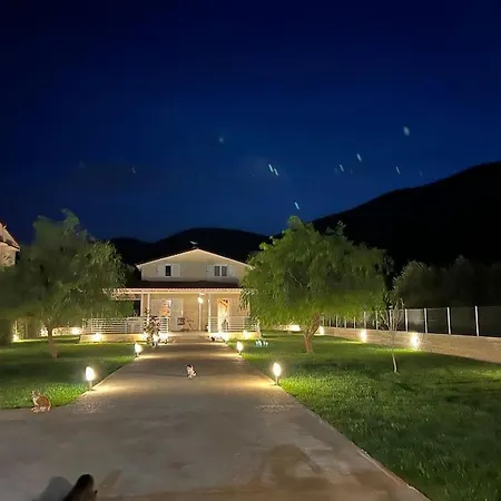 Villa The Greek Key Drosia (Central Greece)