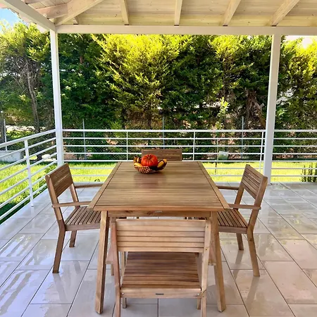 Villa The Greek Key Drosia (Central Greece)